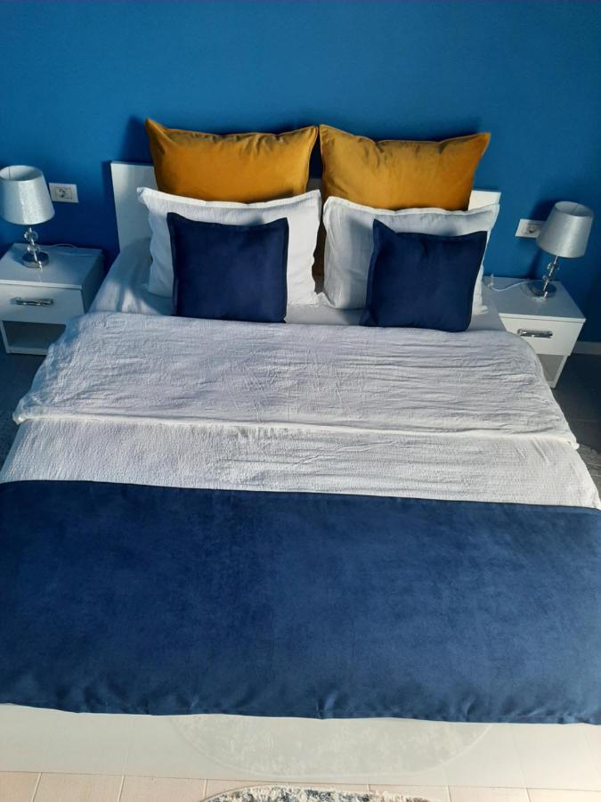 Blue Apartment Нэводари Экстерьер фото